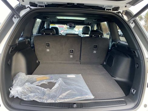 New 2026 Jeep Grand Cherokee Limited image 5