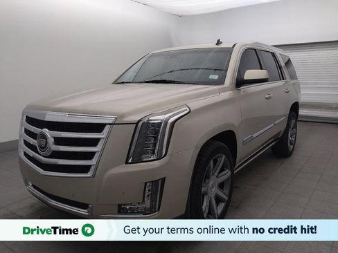 Used 2015 Cadillac Escalade Premium RWD image 1