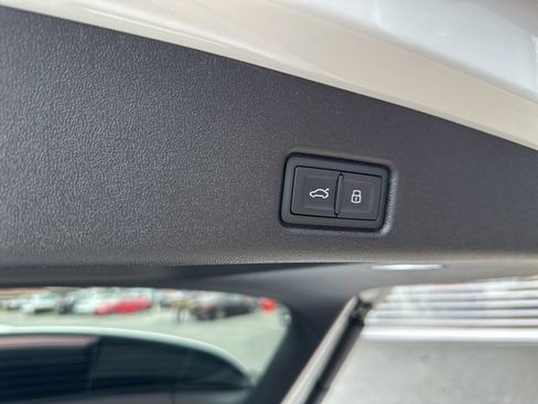 New 2025 Audi Q5 2.0T Premium Plus image 14