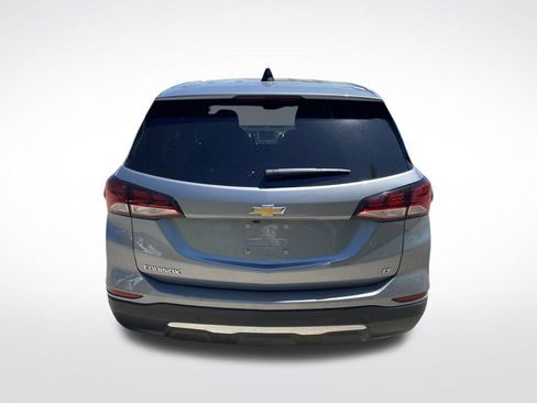 Used 2024 Chevrolet Equinox LT w/ LPO, Floor Liner Package FWD image 6