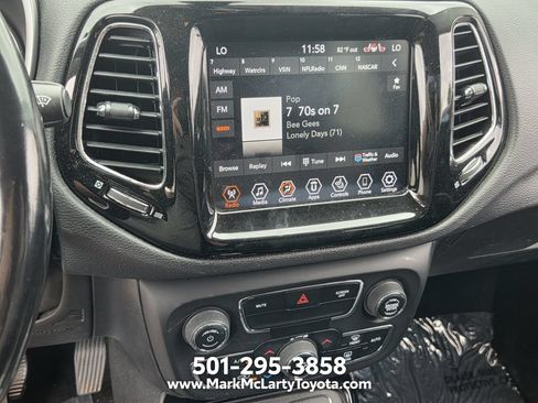 Used 2020 Jeep Compass Limited AWD/4WD image 17