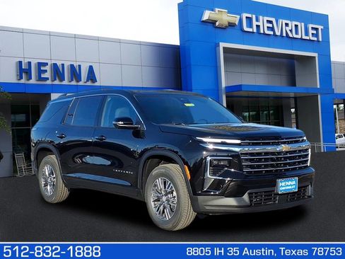 New 2026 Chevrolet Traverse LT image 1