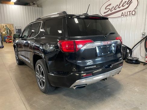 Used 2017 GMC Acadia Denali w/ Technology Package image 3