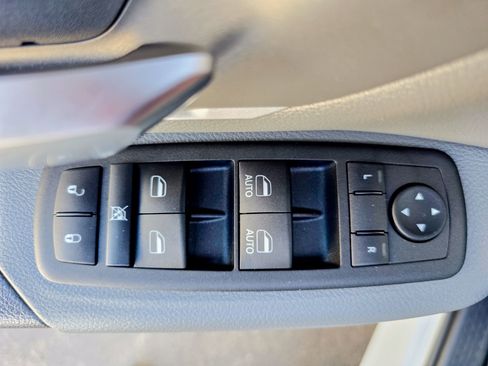 Used 2022 RAM 1500 Big Horn image 24