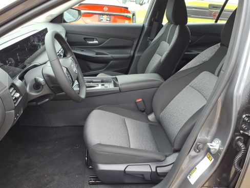 New 2026 Nissan Sentra SV image 4