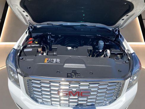 Used 2019 GMC Yukon Denali AWD/4WD image 45