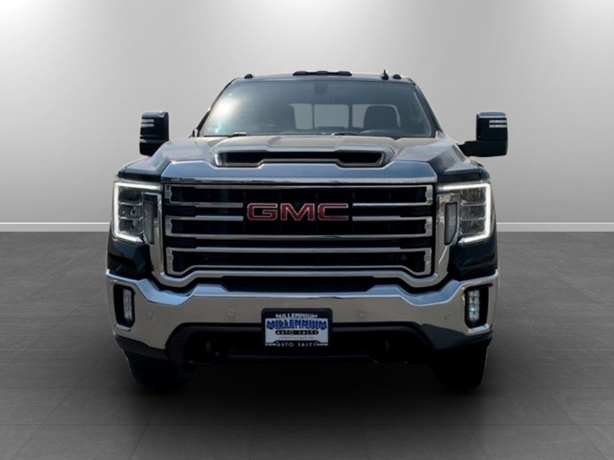 Used 2021 GMC Sierra 3500 SLT w/ SLT Convenience Package AWD/4WD image 2