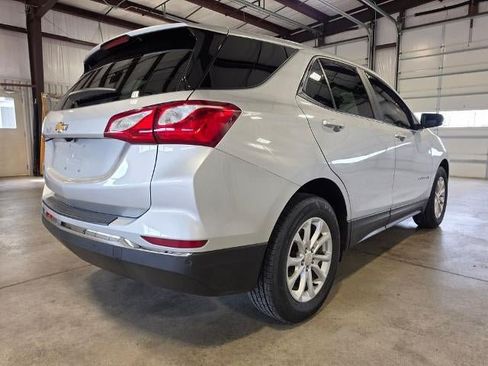 Used 2021 Chevrolet Equinox LT FWD image 5