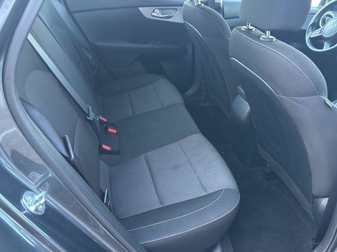 Used 2024 Kia Forte LXS FWD image 13