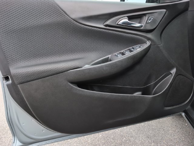 Used 2024 Chevrolet Malibu LT FWD image 14