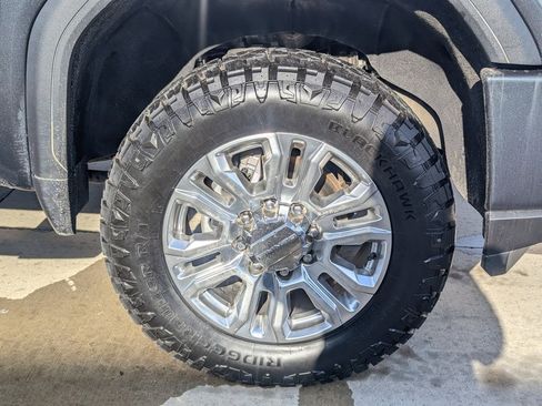 Used 2022 GMC Sierra 2500 Denali image 22