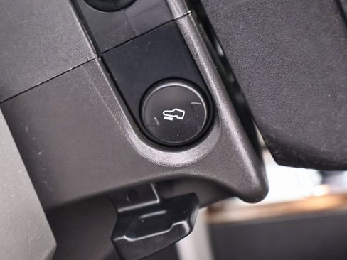 Used 2014 Ford F150 Lariat w/ Equipment Group 502A Luxury image 27