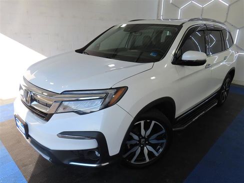 Used 2022 Honda Pilot Touring image 4