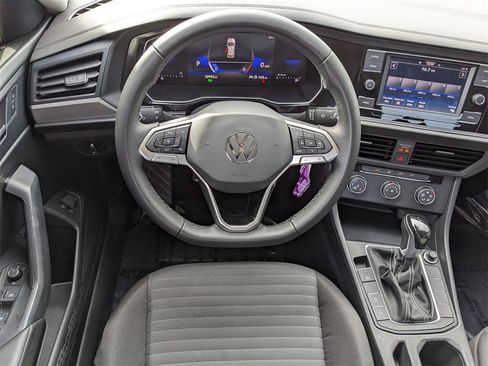 Certified 2024 Volkswagen Jetta S image 17