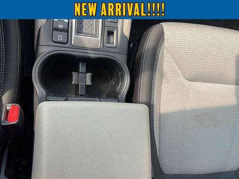 Used 2024 Subaru Forester AWD/4WD image 23
