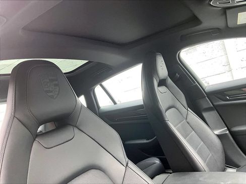 Certified 2025 Porsche Panamera 4 AWD/4WD image 26