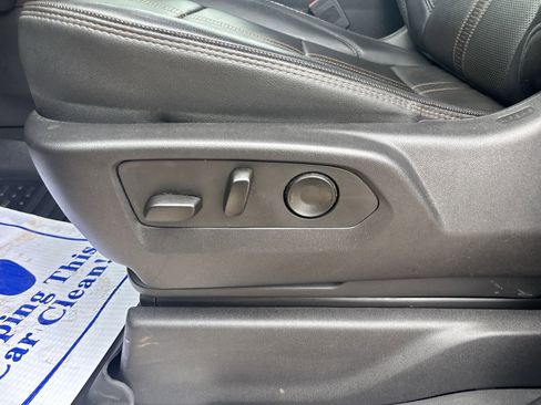 Used 2023 Chevrolet Silverado 1500 High Country w/ Technology Package image 15