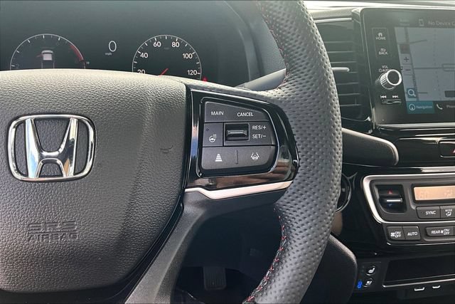 Used 2026 Honda Ridgeline Black Edition image 13