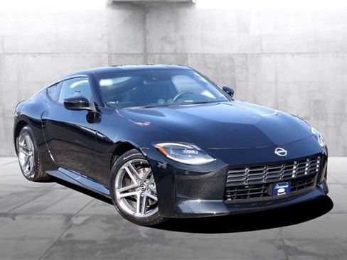 Used 2025 Nissan Z Sport w/ Floor Mat Package image 2
