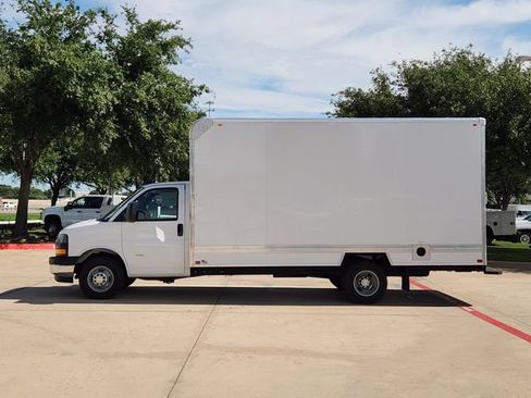 New 2026 Chevrolet Express 3500 w/ Power Convenience Package RWD image 5