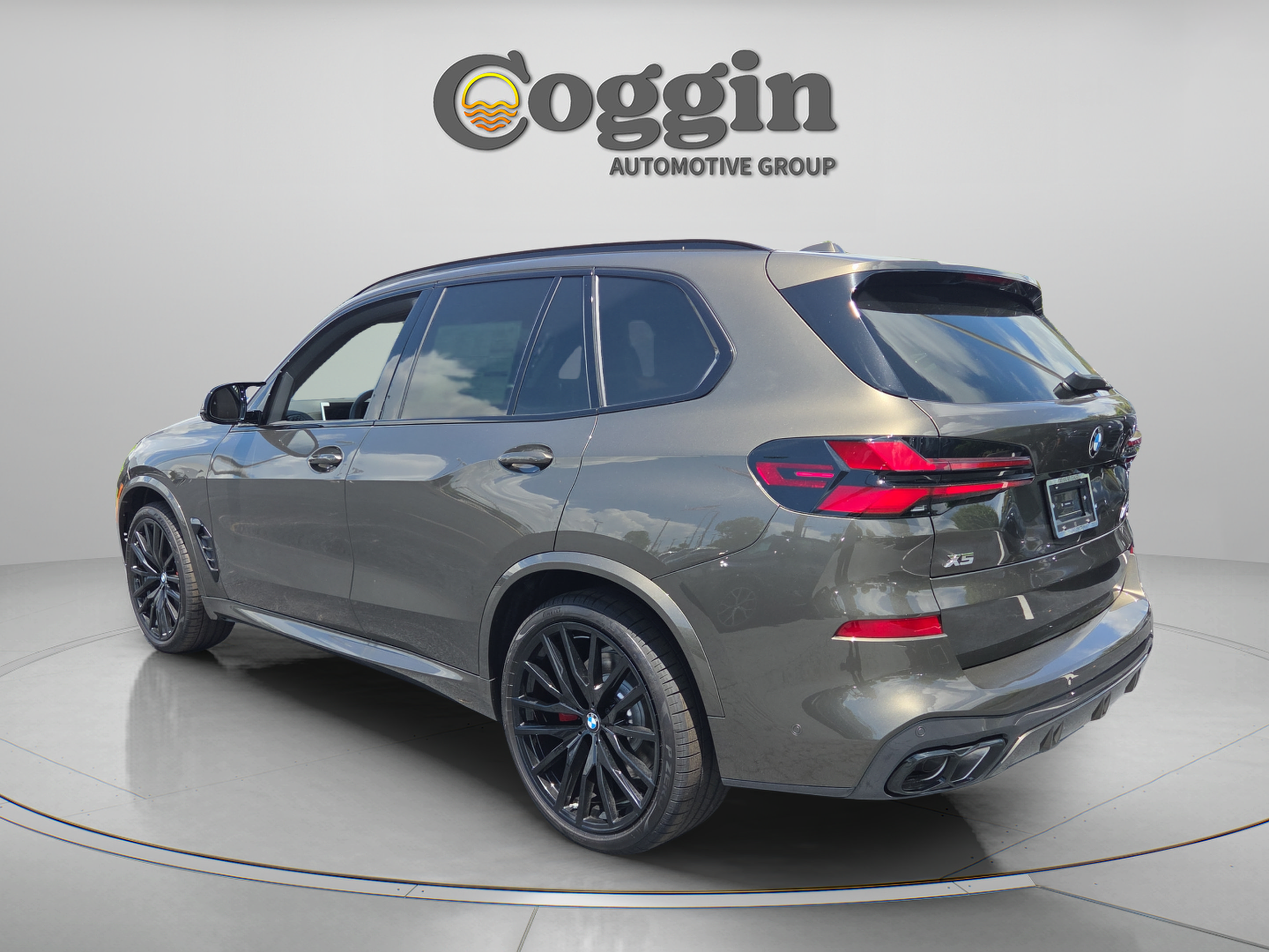 New 2026 BMW X5 M60i AWD/4WD image 3