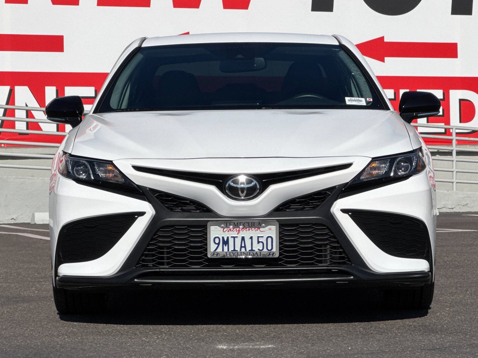 Used 2024 Toyota Camry SE w/ Convenience Package FWD image 7