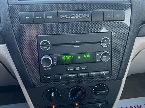 Used 2008 Ford Fusion SE image 16