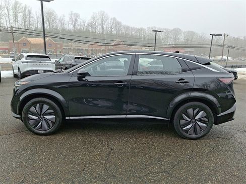 Used 2023 Nissan Ariya FWD image 4