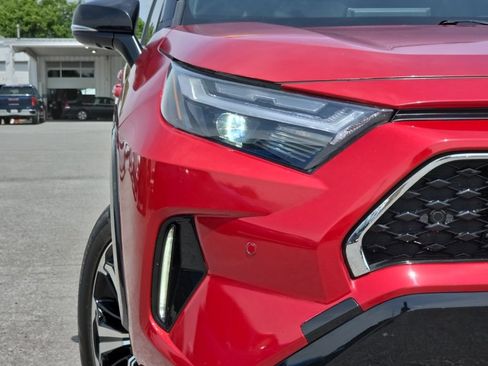 Used 2022 Toyota RAV4 XSE w/ Premium Package AWD/4WD image 9