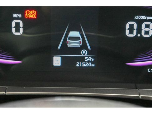 Used 2024 Kia Telluride S image 35