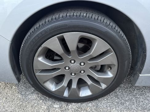 Used 2014 Subaru Impreza 2.0i Sport Limited image 10