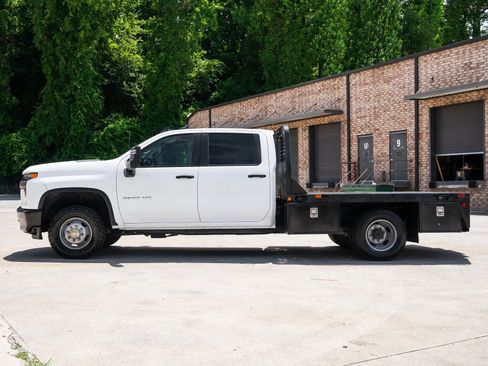 Used 2022 Chevrolet Silverado 3500 W/T w/ WT Convenience Package AWD/4WD image 4