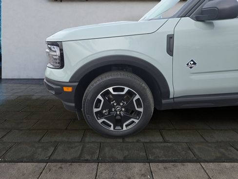 Used 2023 Ford Bronco Sport Outer Banks w/ Tech Package image 26