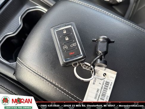 Used 2023 Jeep Grand Cherokee Limited image 33