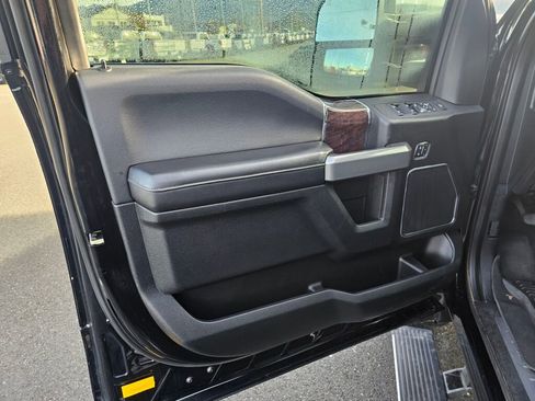 Used 2017 Ford F350 Platinum w/ FX4 4x4 Off Road Package image 16