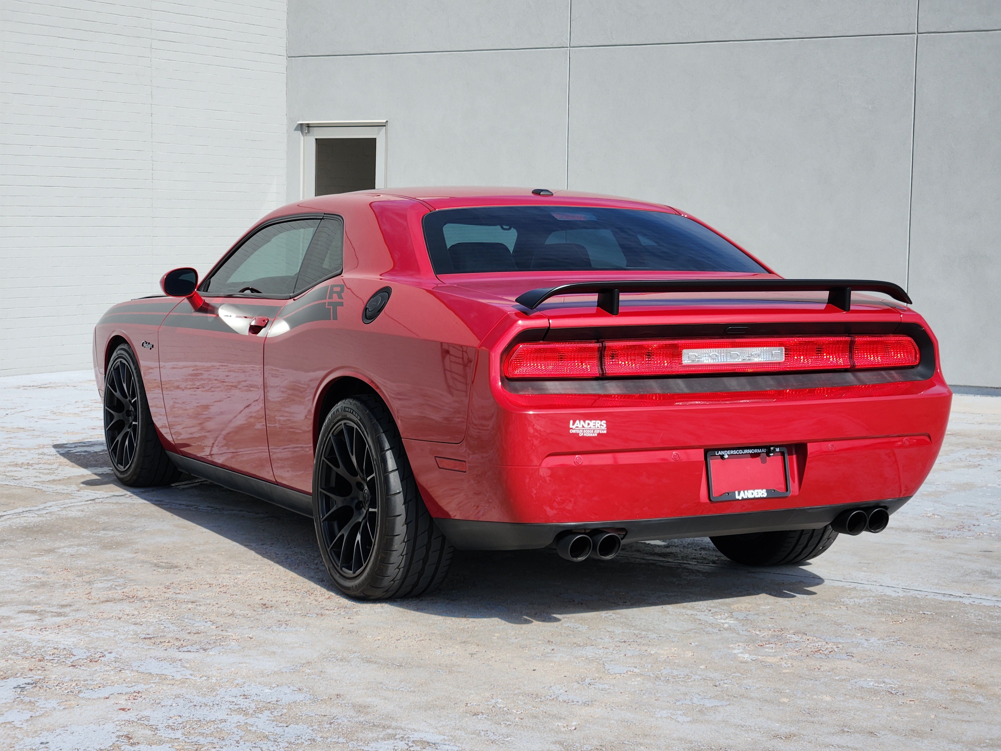 Used 2013 Dodge Challenger R/T RWD image 5