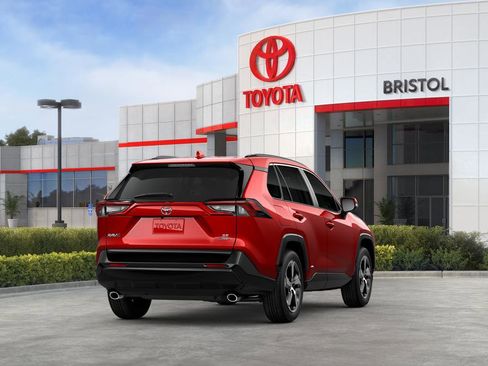 New 2025 Toyota RAV4 SE image 24