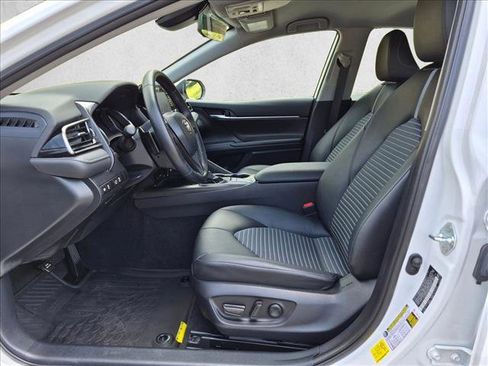 Certified 2023 Toyota Camry SE FWD image 15