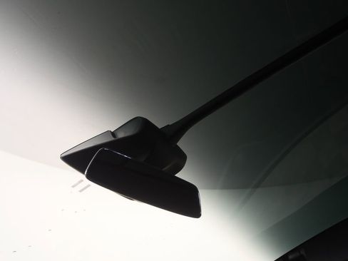 Used 2019 Tesla Model X Performance image 21