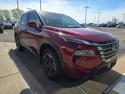 Used 2025 Nissan Rogue SV w/ SV Premium Package
