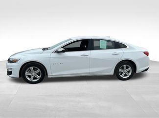 Used 2024 Chevrolet Malibu LT video 2