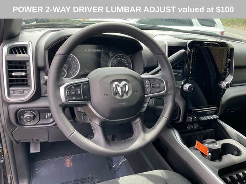 Used 2025 RAM 2500 Big Horn AWD/4WD image 9