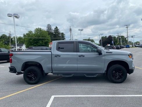Used 2024 Chevrolet Silverado 1500 Custom Trail Boss AWD/4WD image 7