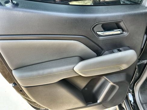 Certified 2024 Chevrolet Colorado ZR2 w/ ZR2 Convenience Package III AWD/4WD image 15