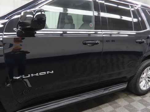 Used 2023 GMC Yukon SLE image 39