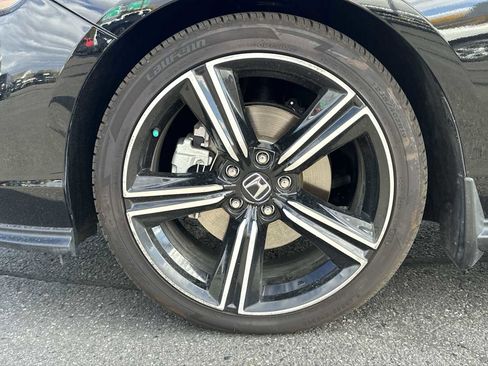 Used 2023 Honda Accord Sport image 18