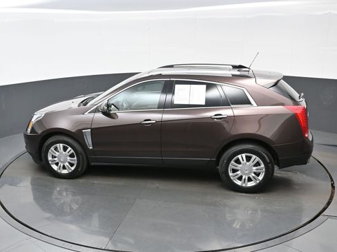 Used 2015 Cadillac SRX Luxury w/ Driver Awareness Package image 34
