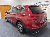 Used 2019 Volkswagen Tiguan SE image 2