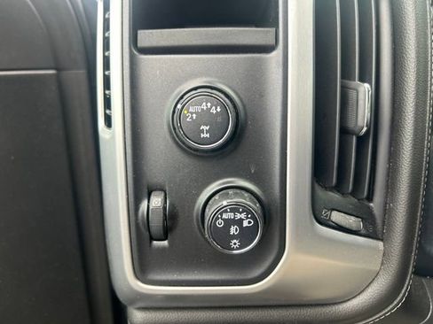 Used 2018 GMC Sierra 1500 SLT w/ SLT Premium Package AWD/4WD image 15