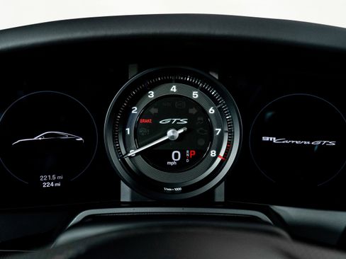 Used 2024 Porsche 911 Carrera 4 GTS image 40